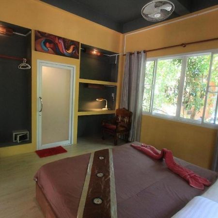 JJ Beach Resort&JJ Seafood Koh Phayam Exterior foto